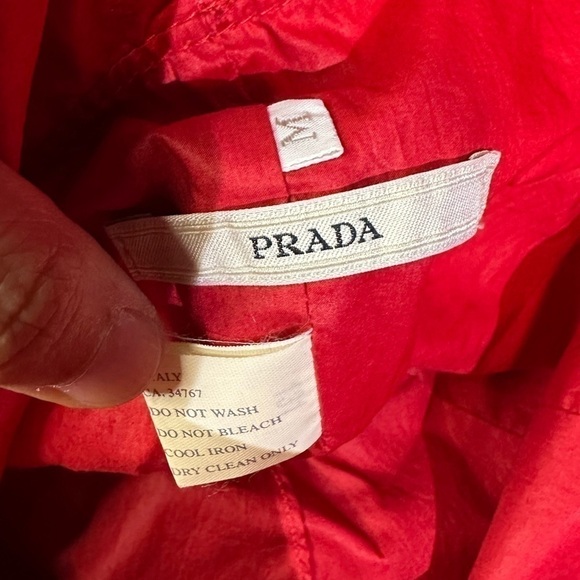 PRADA 💯 cotton hat in red - Picture 5 of 10